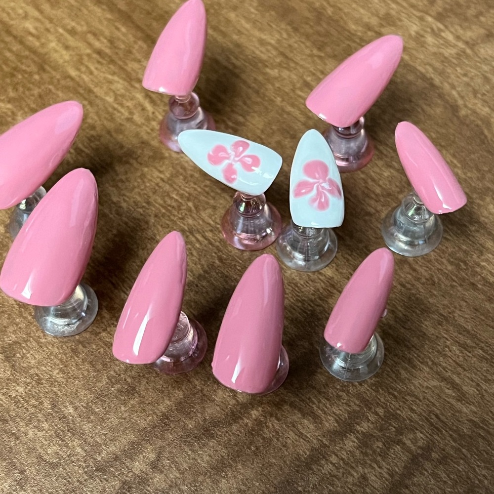 gel color press ons- hand painted
